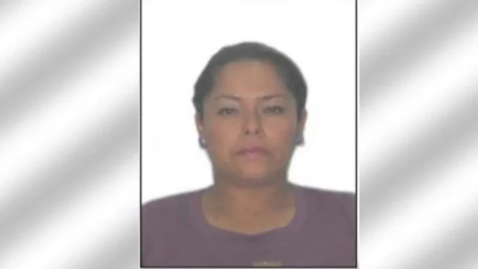 Mujer-a-la-espera-de-ser-reclamada-en-Medicina-Legal