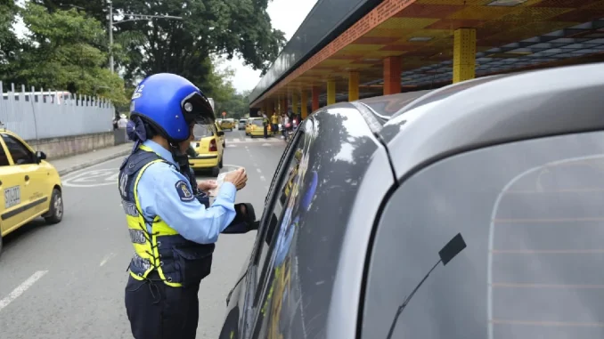Pico y placa, lunes, rotación del pico y placa, movilidad, Medellín, Tránsito, norma, reglas, vías, comparendos, Q’Hubo Medellín, noticias movilidad, Q’Hubo de hoy