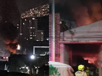 El incendio en el barrio Colombia levantó una gran columna de humo de varios metros de alturra