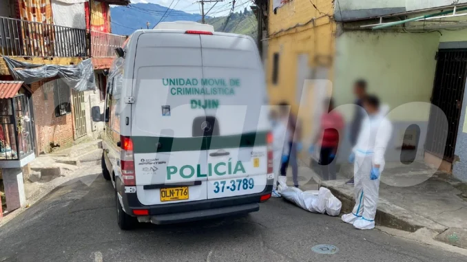 Hombre fue asesinado dentro de una casa en El Popular 1