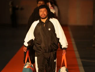 René Higuita fue el invitado especial en el desfile de una marca de ropa paisa.