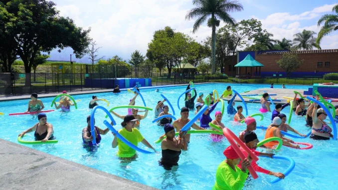 Si paga a tiempo el impuesto predial puede obtener un descuento del 50% en los parques de diversiones de Medellín.