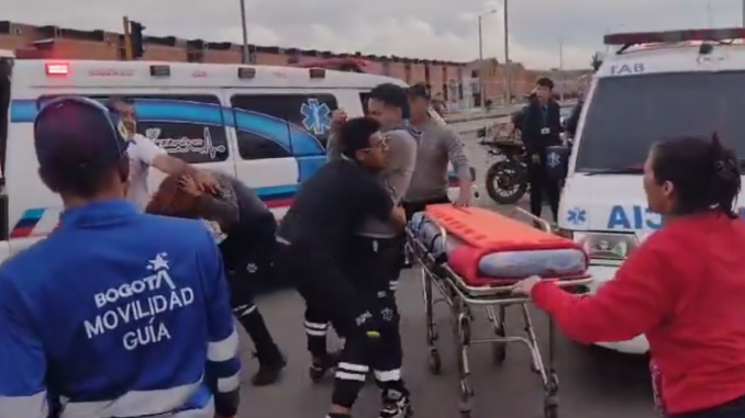 Pelea tripulantes ambulancia